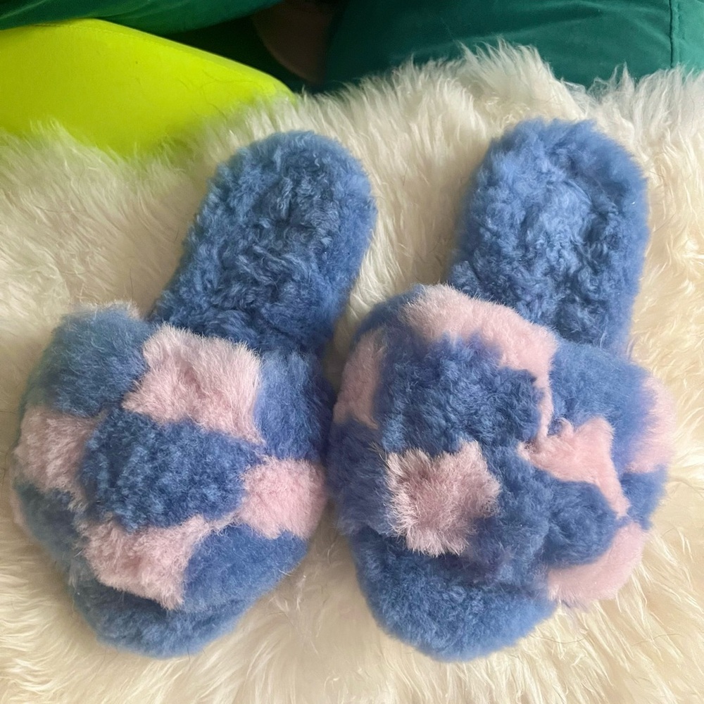 Shearling Slippers size 8-9